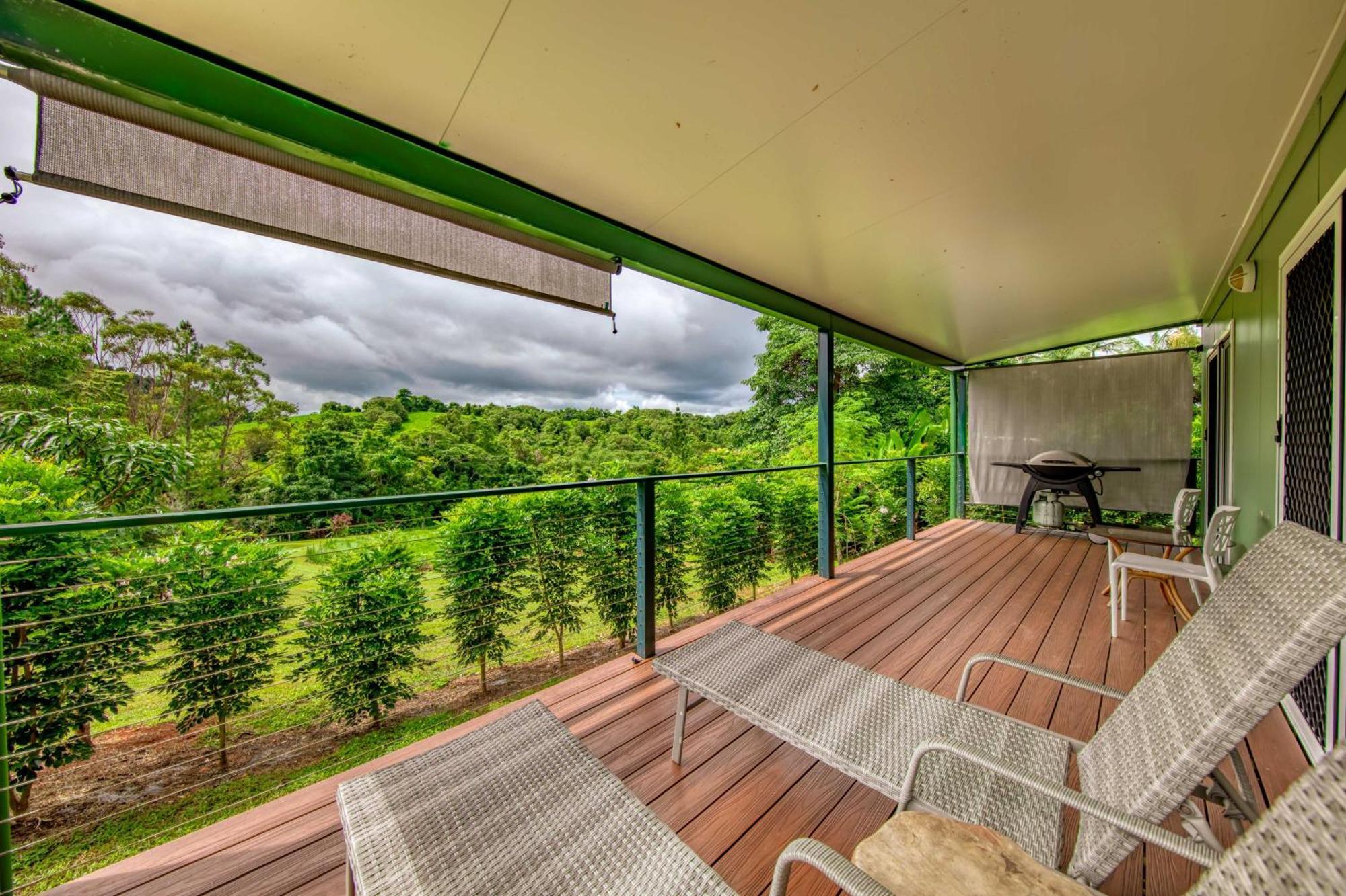 Mena Creek Flower House Екстер'єр фото